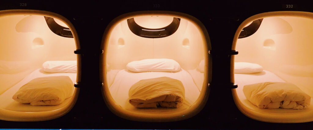 hotel capsule tokyo